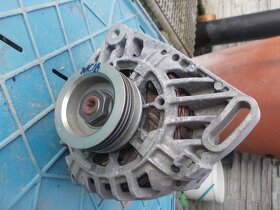 DACIA SANDERO ALTERNATOR - 2