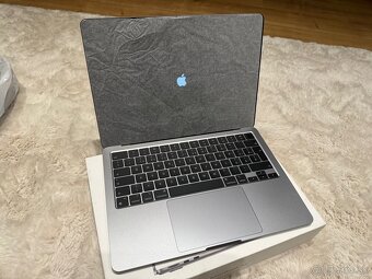 Apple Macbook Air m3 13” 8GB/256GB SSD space gray - 2