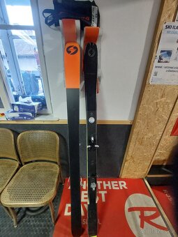 Predam skialpinisticke lyze - 2