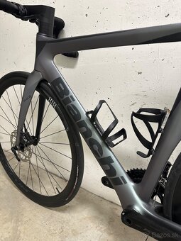 Bianchi Oltre Race cestny bycikel - 2