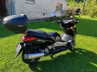 Predám skúter YAMAHA XMAX 125 - 2
