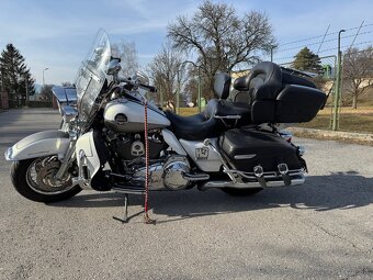 Harley Davidson Road king Classic - 2