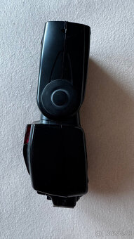 Nikon SB-700 - 2