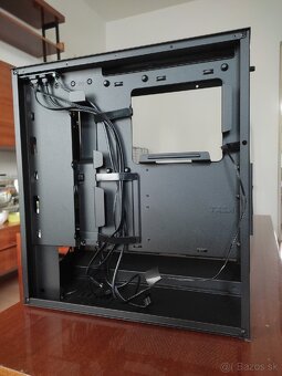 NZXT H5 Flow - 2