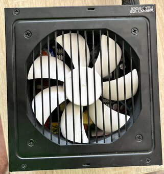 zdroj Fractal Design Edison M 650 W čierny - 2
