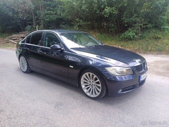 BMW E90 2.0d - 2