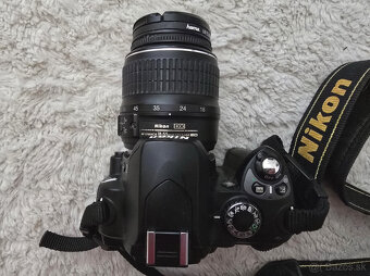 Nikon D40 + Objektív - 2