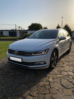Volkswagen Passat b8 2.0 TDI Highline - 2