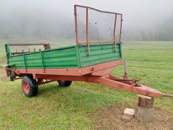Rozmetadlo maštaľneho hnoja 3,T - 2