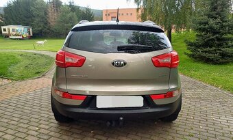 Kia Sportage 2.0CRDi 100Kw LX 4WD M6 R.V.04/2012 SUV - 2
