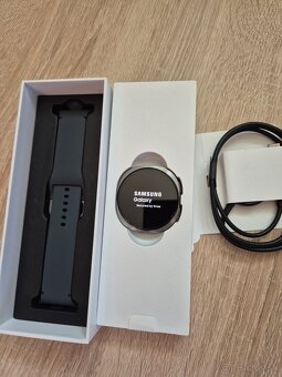 Samsung Galaxy Watch 8 44mm, Graphite - 2