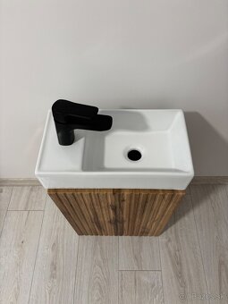 Skrinka s umývadlom 40cm - 2