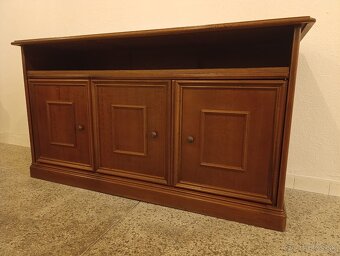 Rustikální nábytek, komoda z masívu - 2