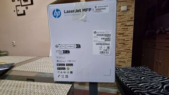 HP LaserJet M140w - 2