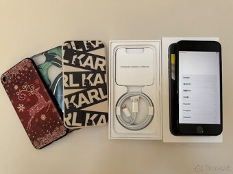 Predám Apple iPhone SE 2020 64GB Black ako nový + 3 obaly - 2