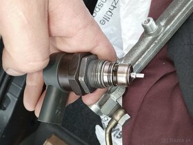 BMW M57N comon rail lišta čidla - 2