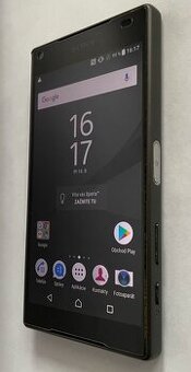 Sony Xperia Z5 Compact - 2