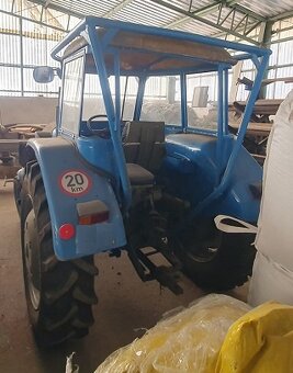 Traktor Zetor 3011 - 2