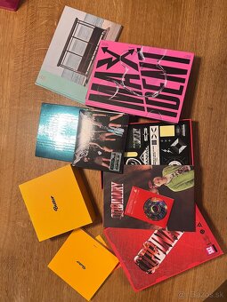 Predam K-pop albumy - 2