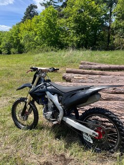Honda crf 250 r - 2