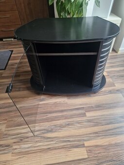 Bar na kolecakach, stolik pod televízor - 2