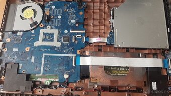 Lenovo B71-80RJ Náhradné diely Pokazená Základná doska - 2