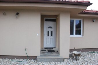 3i Rodinný dom BUNGALOV - Ružinov, Nivy, Prievoz, Palenisko - 2