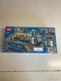 Predám nové neotvorené LEGO 60335 Vlaková stanica - 2