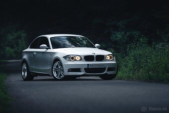 BMW 1er e82 123d - 2