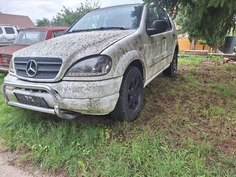 Mercedes ML - 2