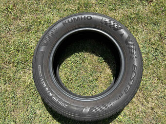 Kumho ECSTA PS71 ( 205/60 r16 ) - 2