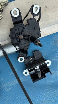 Motorčeky a zámky passat b6 - 2