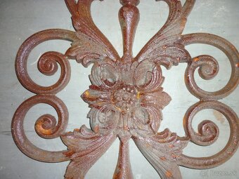 Liatinové rozety - 2