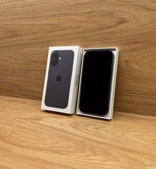 Apple iPhone 17 256GB Black - 2