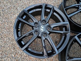 Elektróny originál Hyundai, 5x114,3 R16 - 2