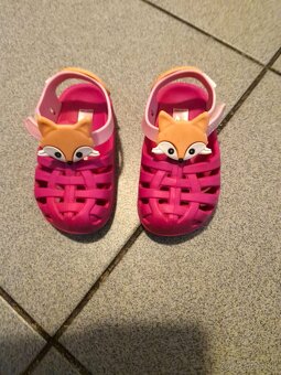 Dievčenske sandalky - 2