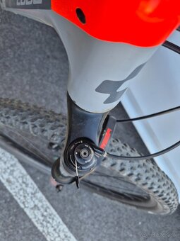 Predam CUBE carbon L - 2