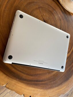 MacBook Pro Retina 15" i7 8GB RAM 500GB SSD, - 2