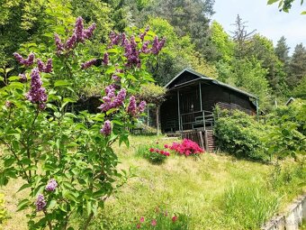 Chatka so záhradou,390 m2 v osobnom vlastníctve - Budatín - 2