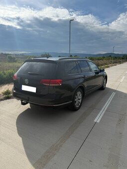 Volkswagen Passat 2.0 TDI 4X4 - 2