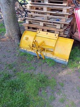 Predám radlicu (iseki tz4k14 mt132 Zetor tomto vinkovic) - 2