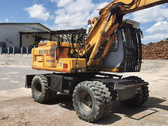 Prodám kolový nakladač HITACHI EX 135W - 2