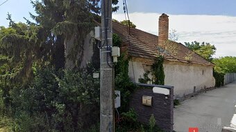 Na predaj stavebny pozemok so starym RD - 2