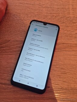 Motorola Moto E6s - 2