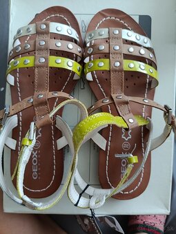 Sandale - 2