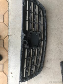 Predna maska Mercedes S 222 - 2