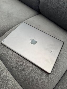 Apple iPad 9.Gen 64gb Wi-Fi Šedý - 2
