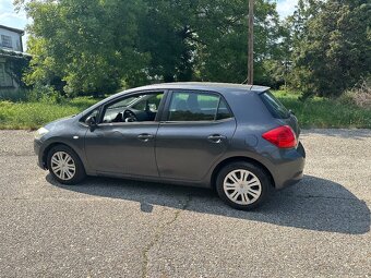 Toyota Auris 1,6 VVTi - 2