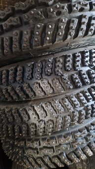 Pneumatiky z hrotmy r16 - 2