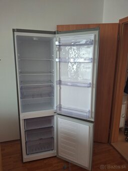 Chladnička s mrazničkou - 2